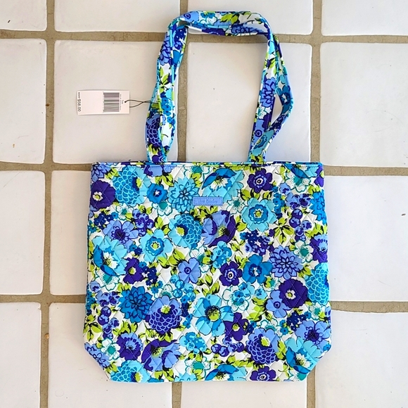 Vera Bradely Blueberry Blooms Tote - Picture 1 of 6